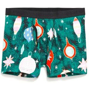 (4) Boxer Brief Underwear and (6) Socks Bundle: 4.5" Inseam. Ankle Socks. New